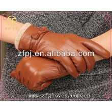 Promotion Fashion Women Wearing Leather Glove
